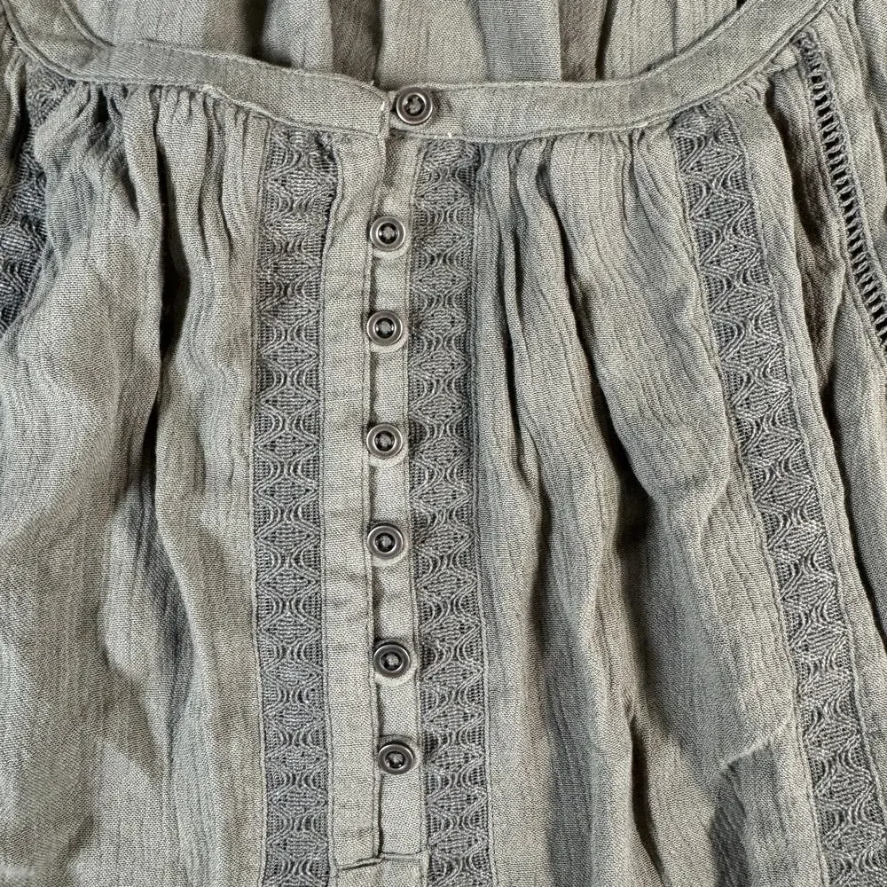 Mudd Small Olive Flowy Rayon Blouse Crochet Detail 3/4 Peasant Sleeve Boho Top - Picture 4 of 6